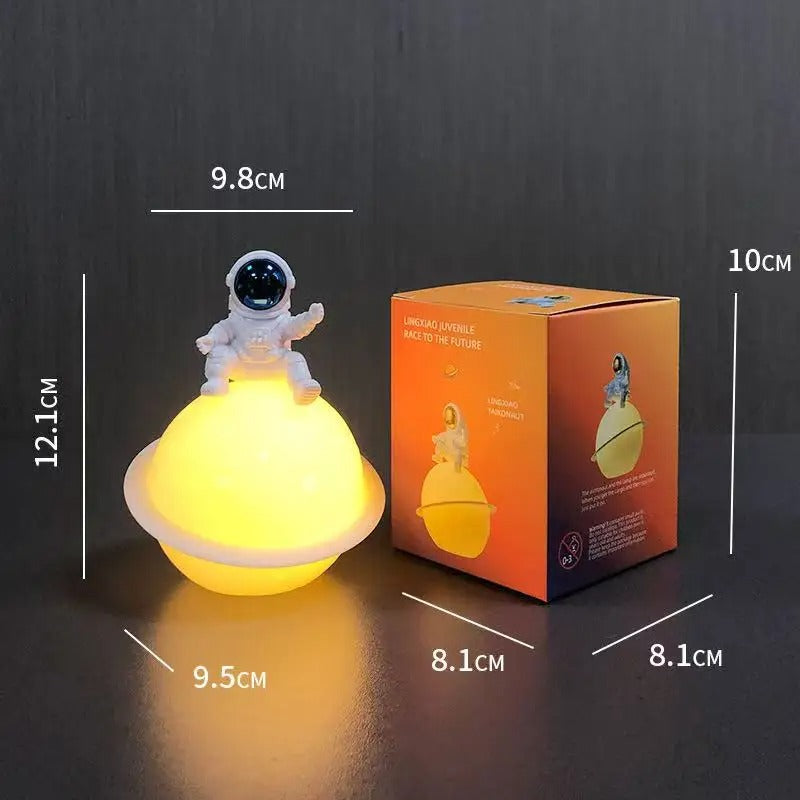 Elumi Lamp