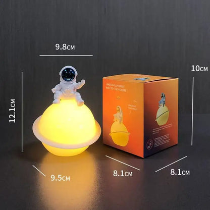 Elumi Lamp